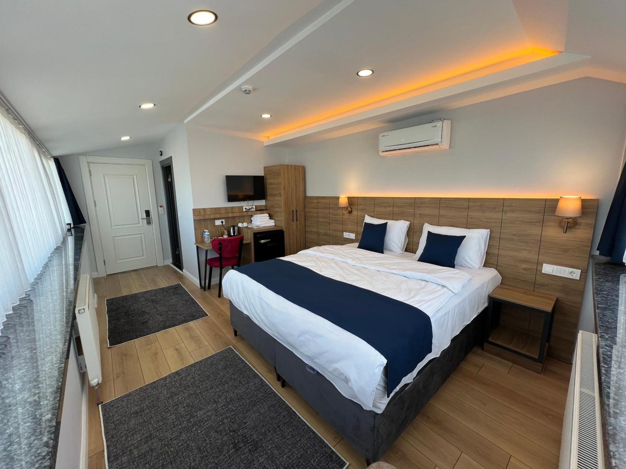 The Blue Suites Istanboel Buitenkant foto