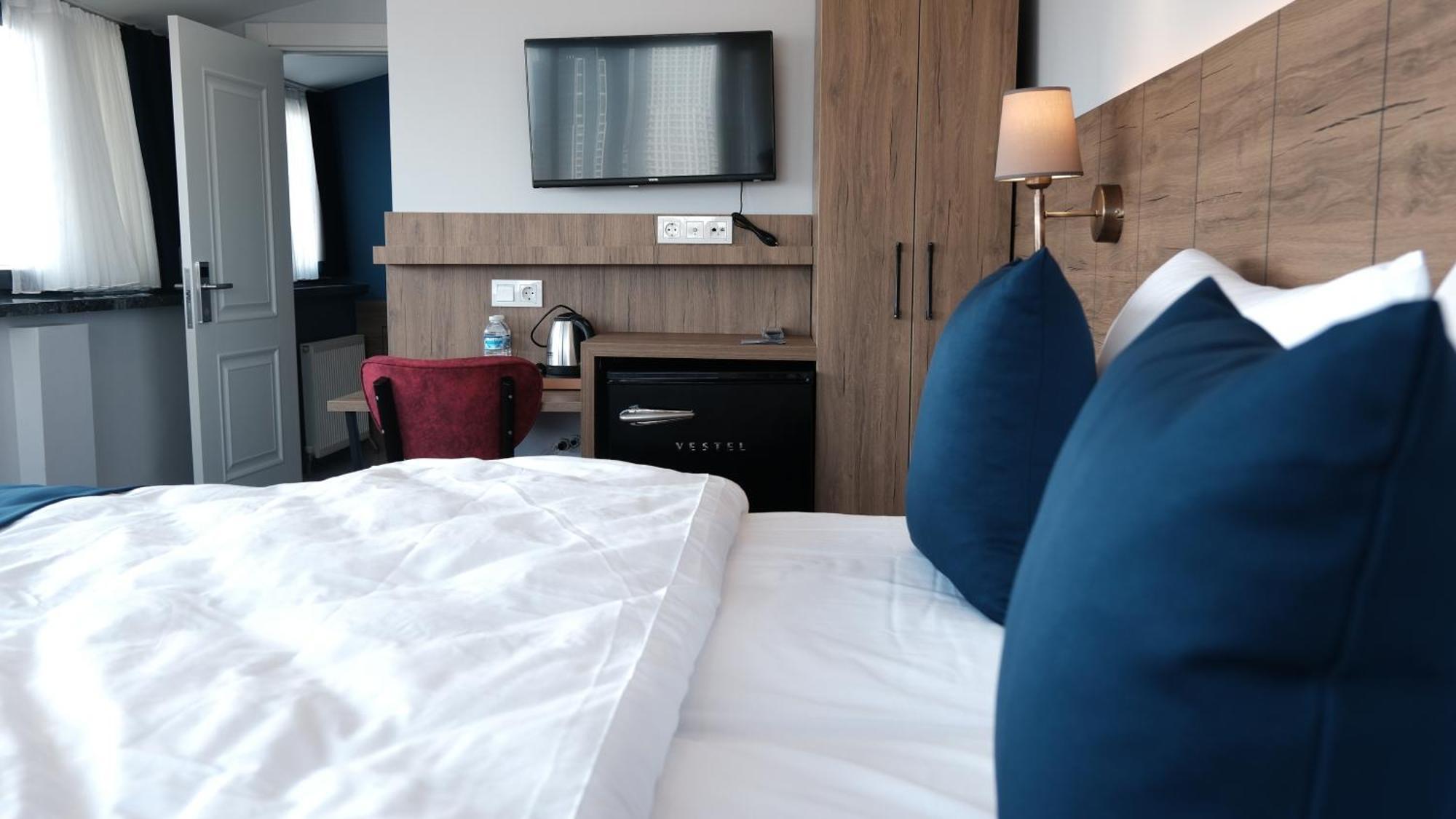 The Blue Suites Istanboel Buitenkant foto