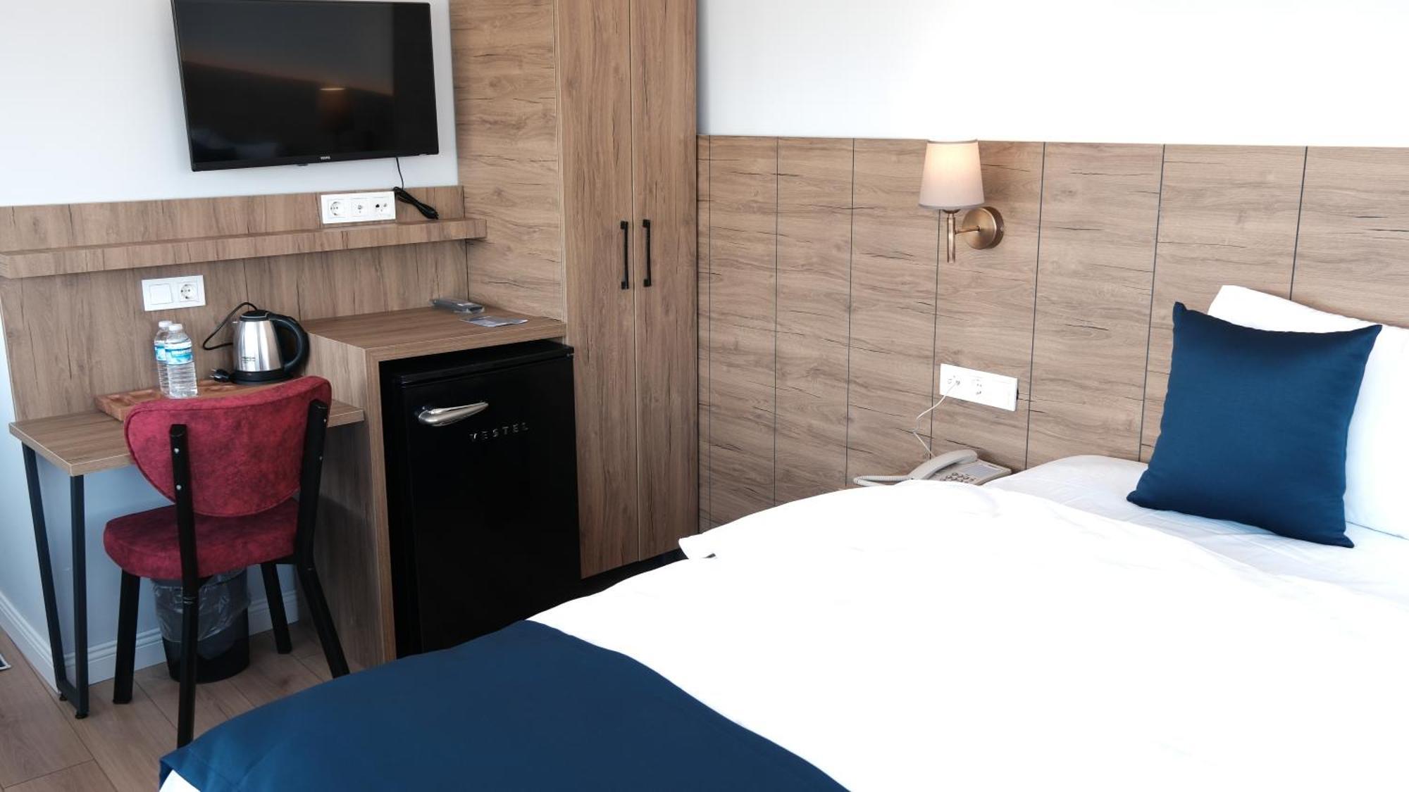 The Blue Suites Istanboel Buitenkant foto