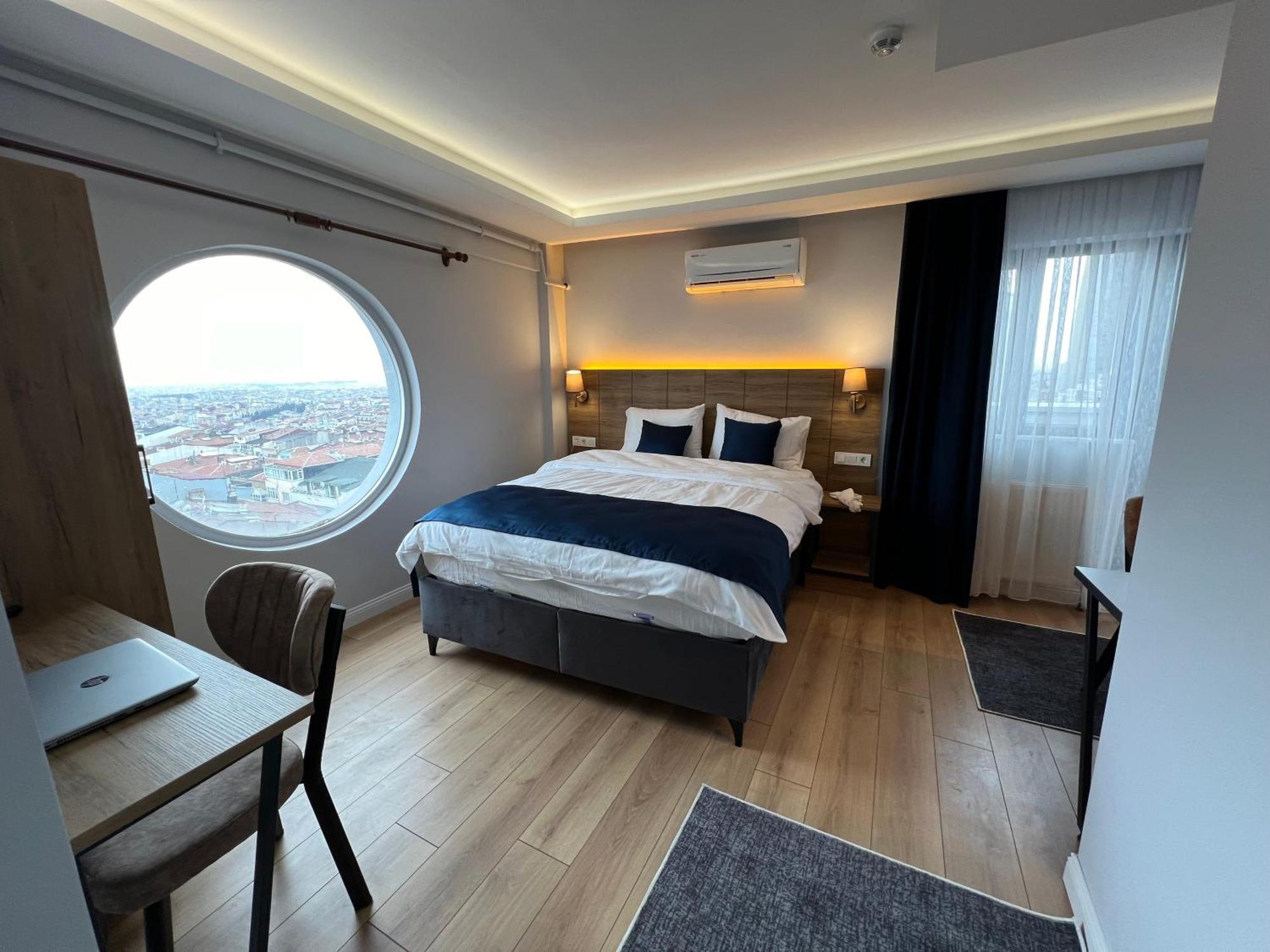 The Blue Suites Istanboel Buitenkant foto
